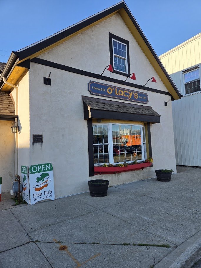 Front view of O'Lacy's in Batavia.
